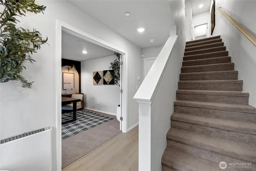 34140 Emerald Ridge Avenue SE Black Diamond WA 98010
