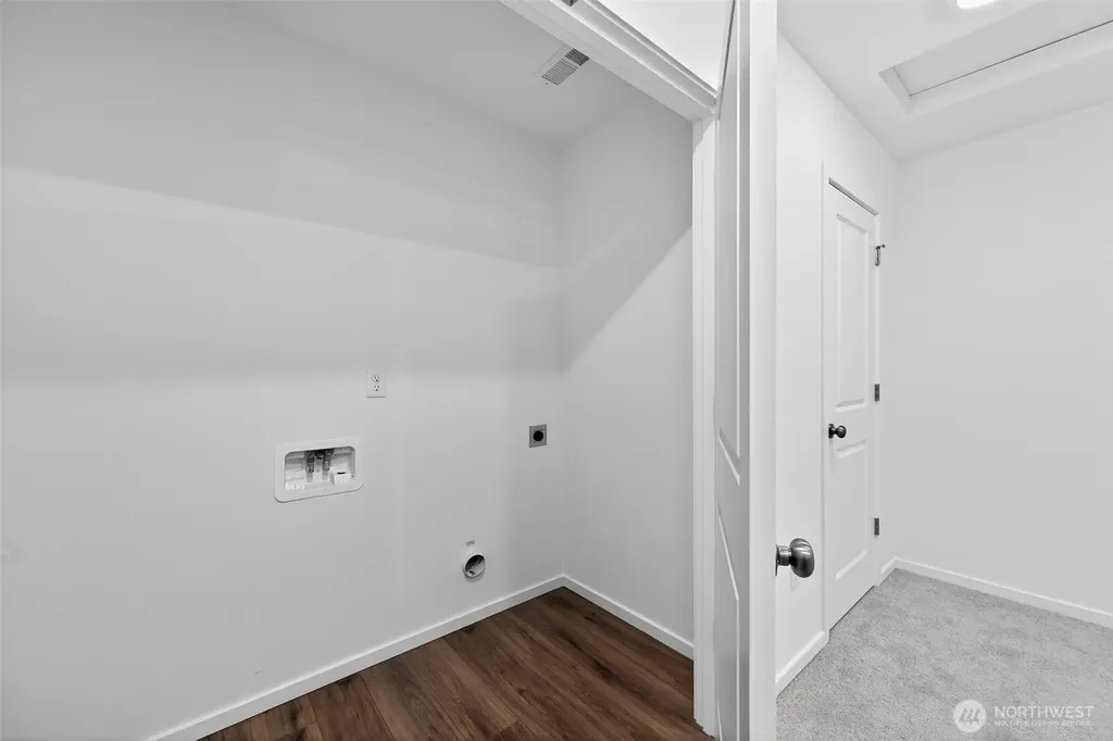 34116 Emerald Ridge Avenue SE Black Diamond WA 98010