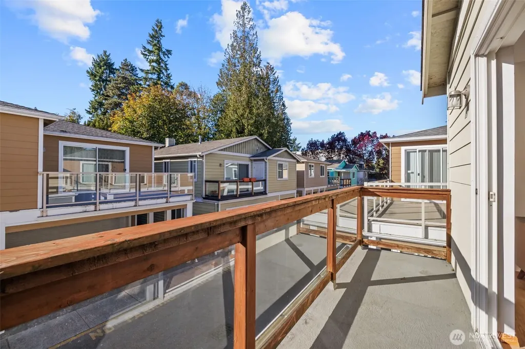 23727 80th Court W Shoreline WA 98026