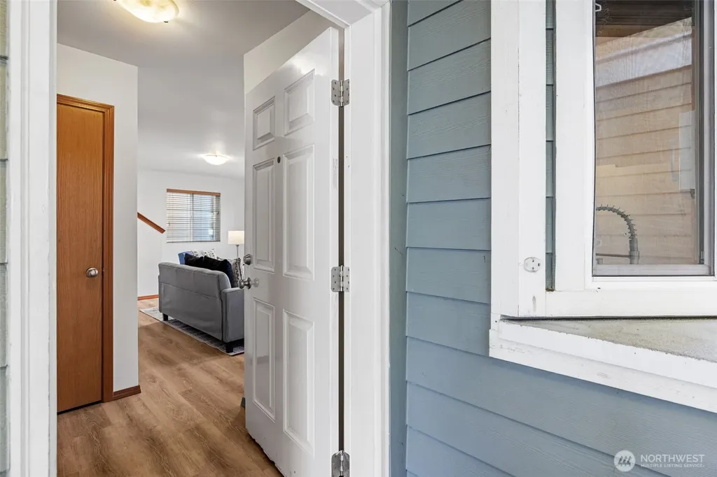 23727 80th Court W Shoreline WA 98026
