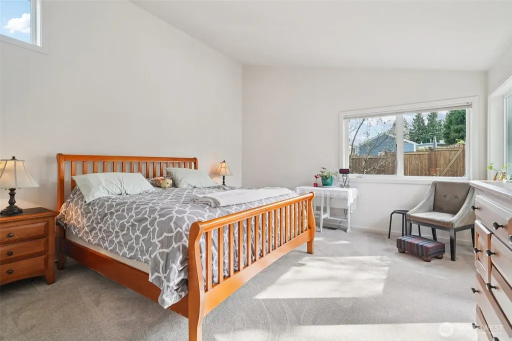 1017 N 31st Street Renton WA 98056