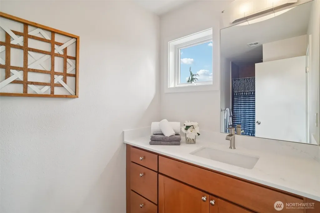 1017 N 31st Street Renton WA 98056