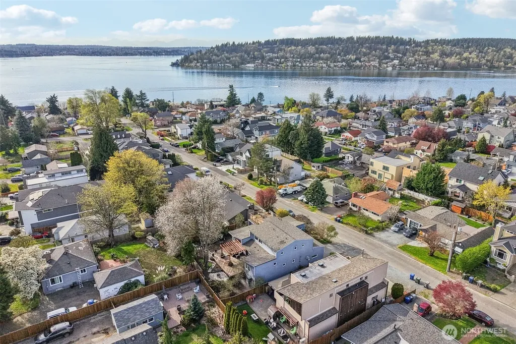 1017 N 31st Street Renton WA 98056