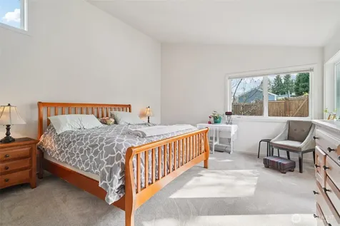 1017 N 31st Street Renton WA 98056