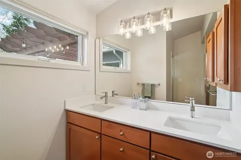 1017 N 31st Street Renton WA 98056