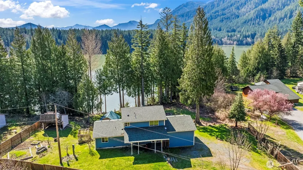 13018 532nd Street E Eatonville WA 98328