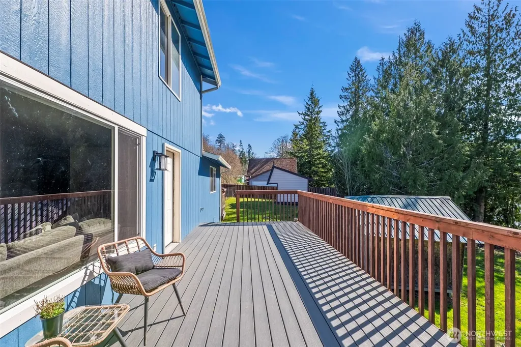 13018 532nd Street E Eatonville WA 98328