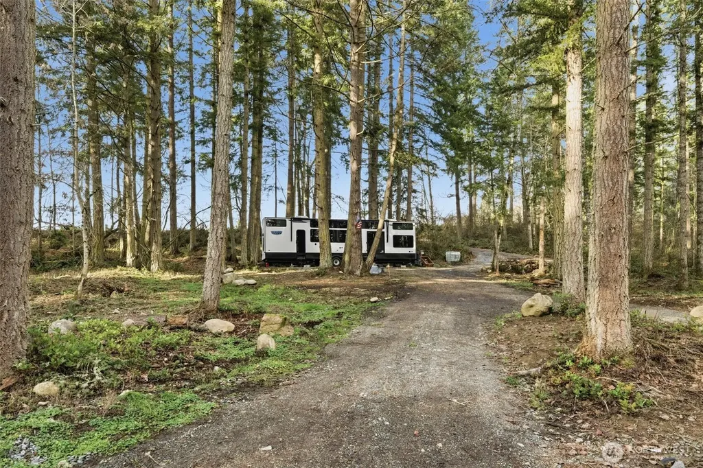 34315 Tanwax Drive E Eatonville WA 98328