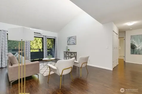 7930 SE 34th Street Mercer Island WA 98040
