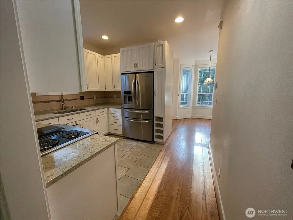 8456 Landing Lane SE Port Orchard WA 98367