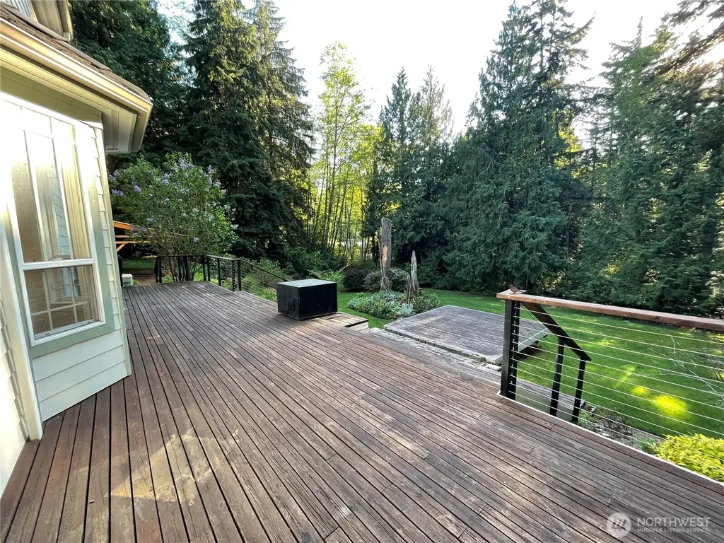 8456 Landing Lane SE Port Orchard WA 98367