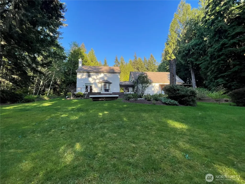 8456 Landing Lane SE Port Orchard WA 98367