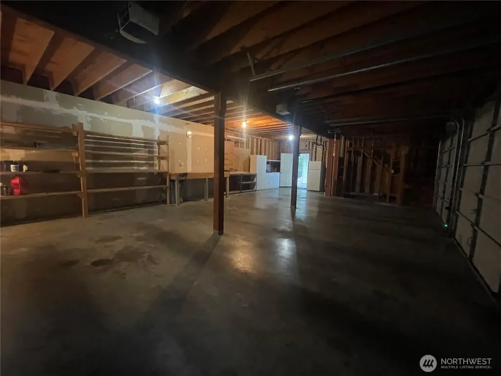 8456 Landing Lane SE Port Orchard WA 98367