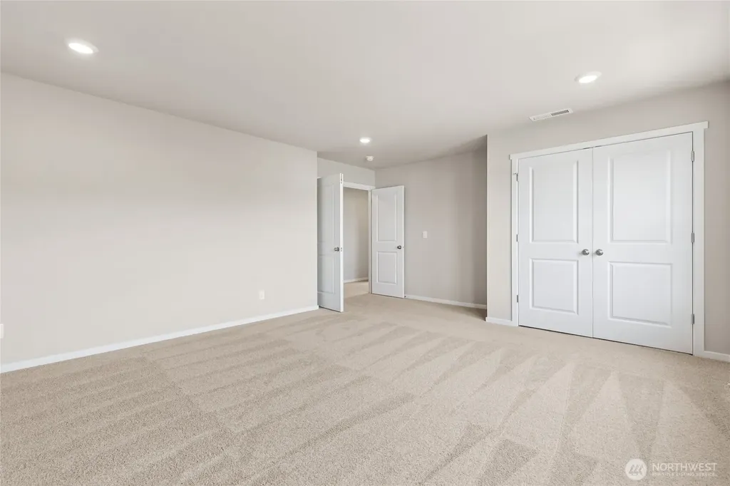 4023 Hyde Loop NE Olympia WA 98506