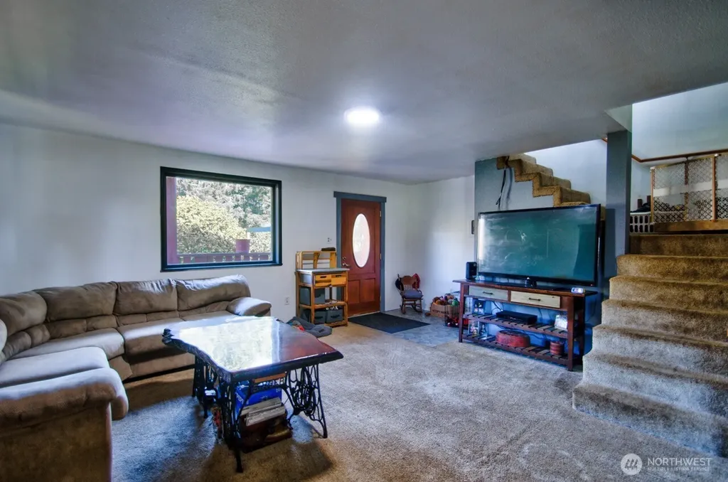 715 Copalis Beach Road Copalis Beach WA 98535