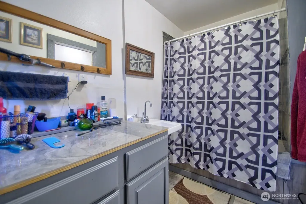 715 Copalis Beach Road Copalis Beach WA 98535