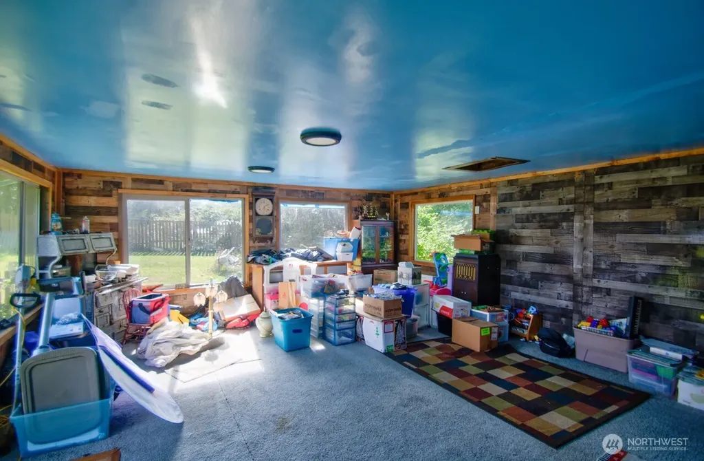 715 Copalis Beach Road Copalis Beach WA 98535