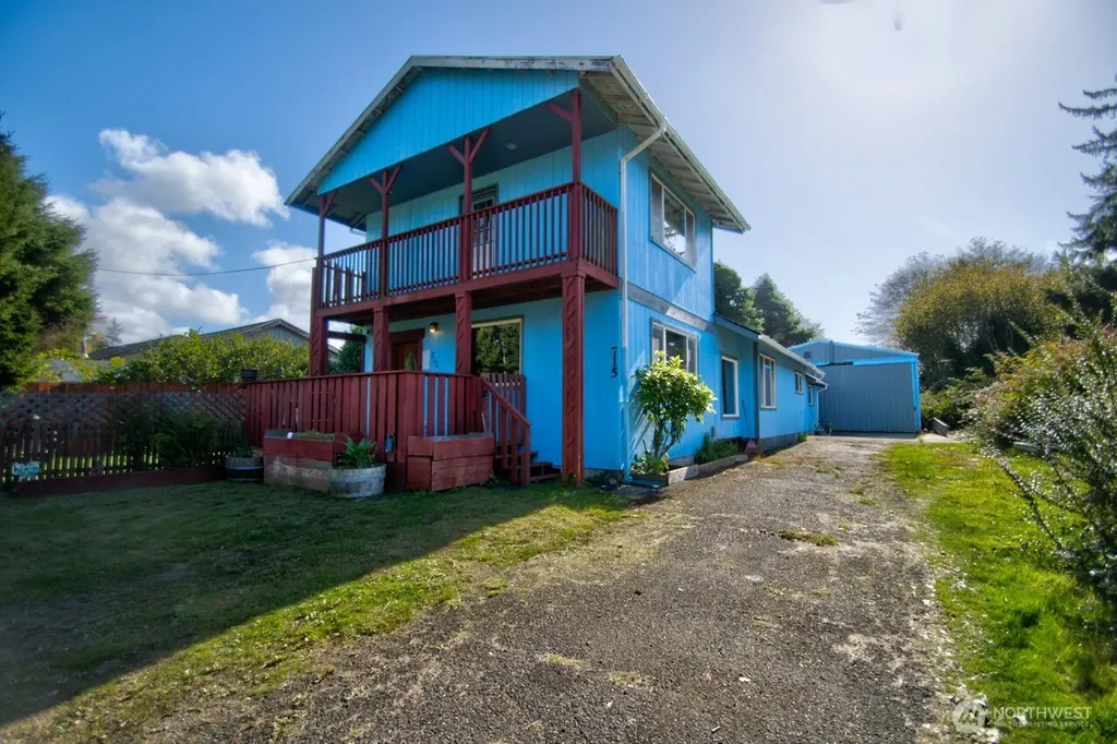 715 Copalis Beach Road Copalis Beach WA 98535