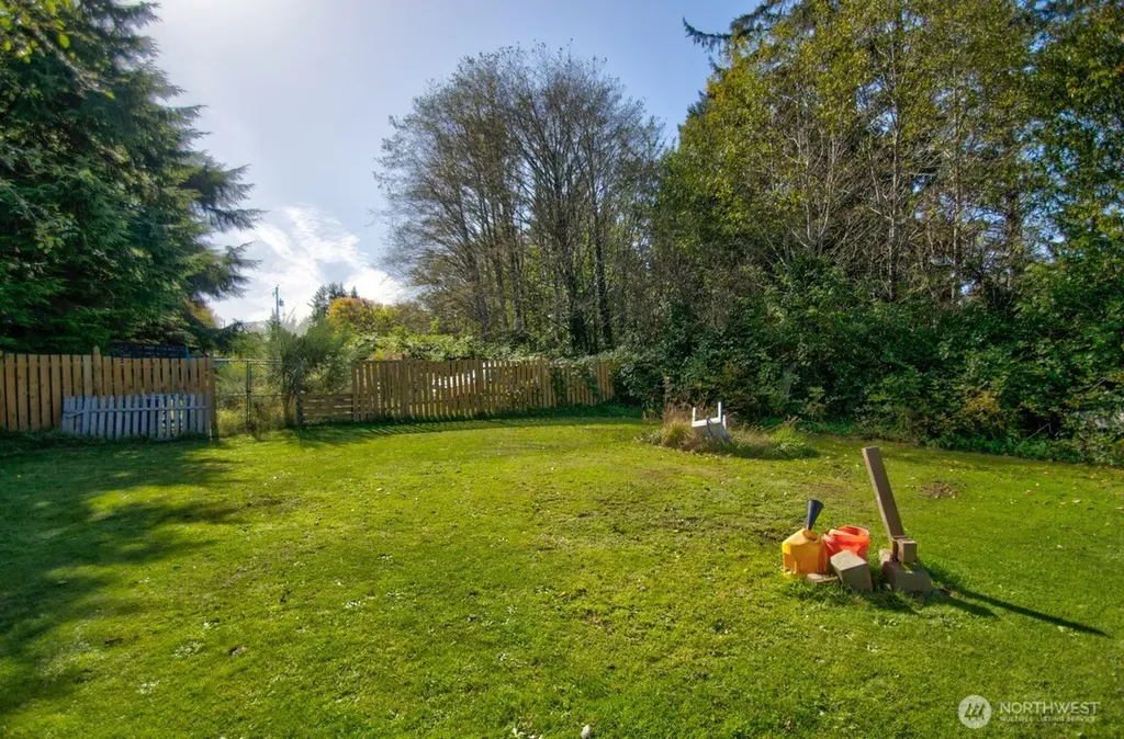 715 Copalis Beach Road Copalis Beach WA 98535