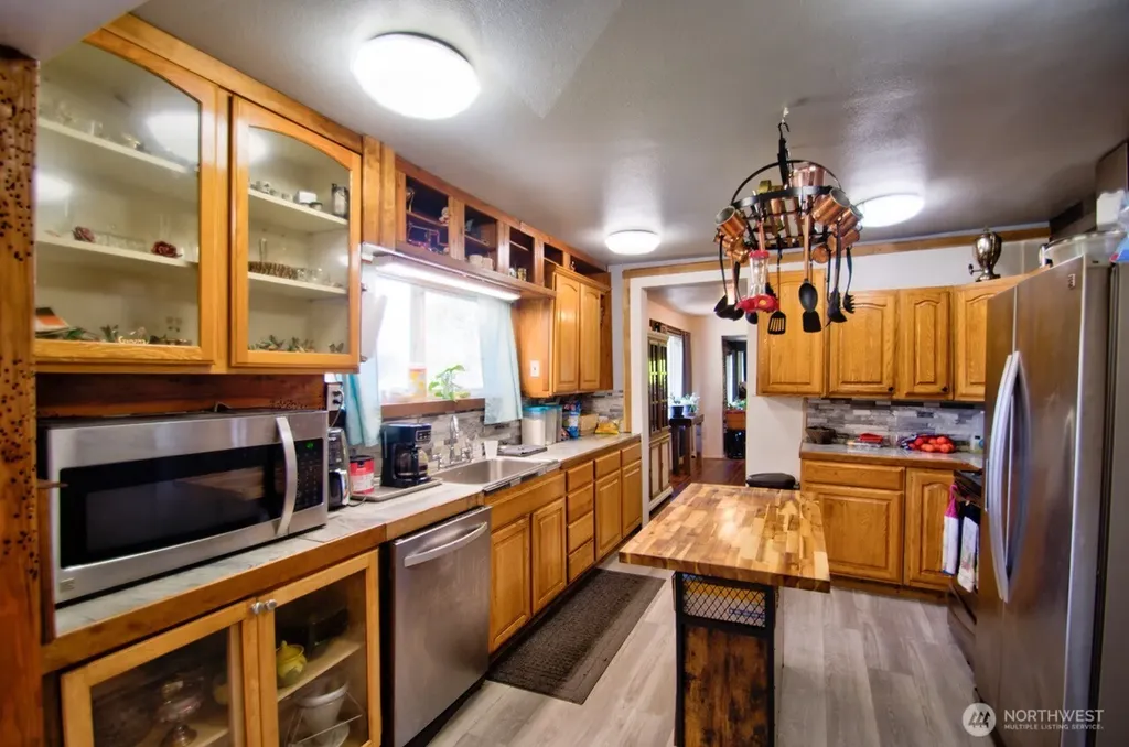 715 Copalis Beach Road Copalis Beach WA 98535