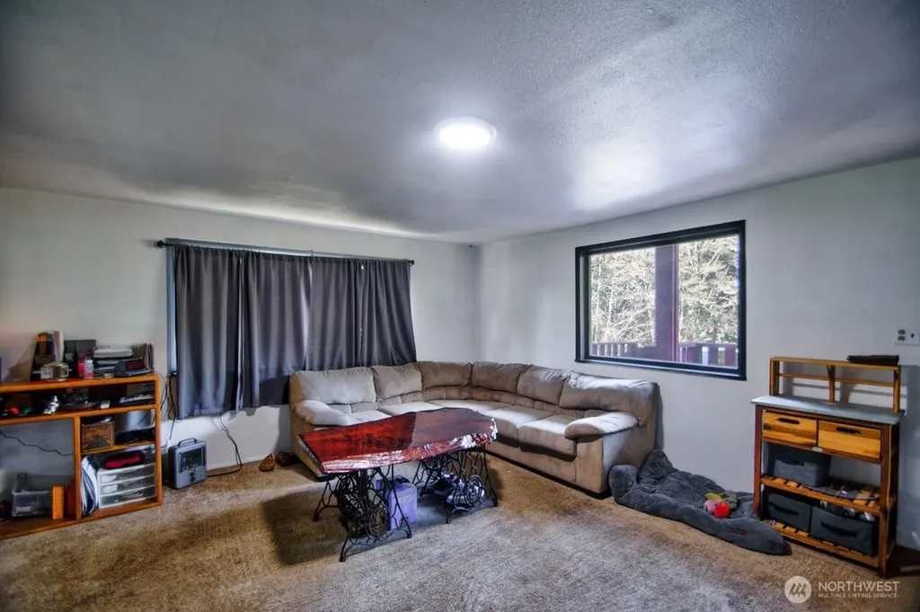 715 Copalis Beach Road Copalis Beach WA 98535