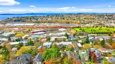 2244 13th Ave W Seattle WA 98119