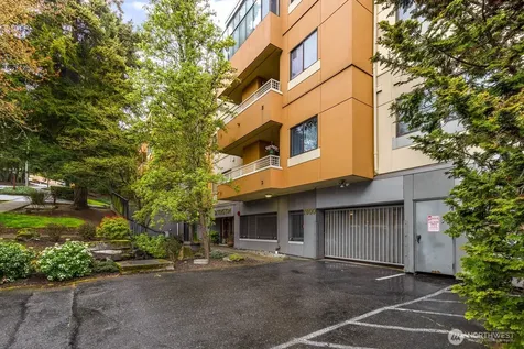 7600 SE 29th Street Mercer Island WA 98040
