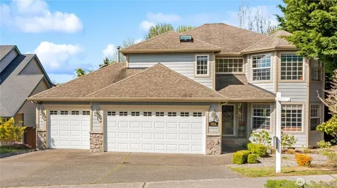 3918 Norpoint Way NE Tacoma WA 98422