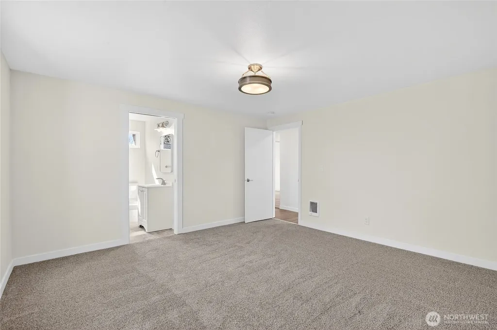 6931 S Tyler Street Tacoma WA 98409