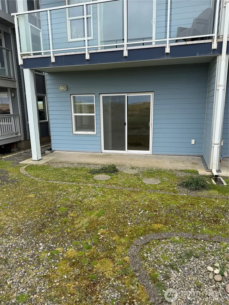 1307 Ocean Shores Blvd Boulevard SW Ocean Shores WA 98569