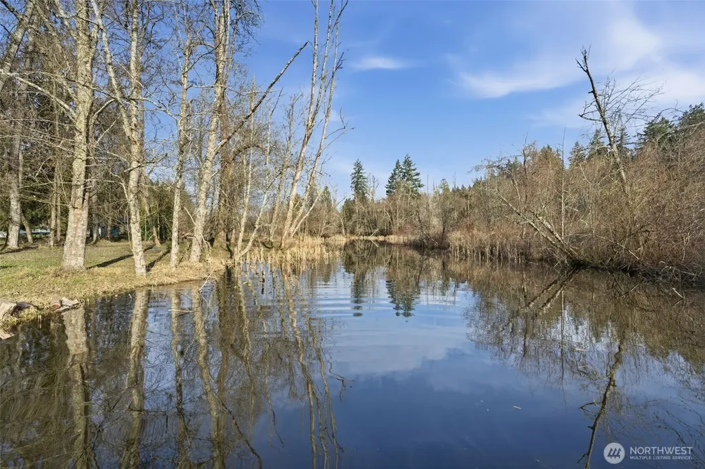 34323 Tanwax Drive E Eatonville WA 98328