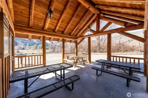 78 Lariat Loop Methow WA 98834