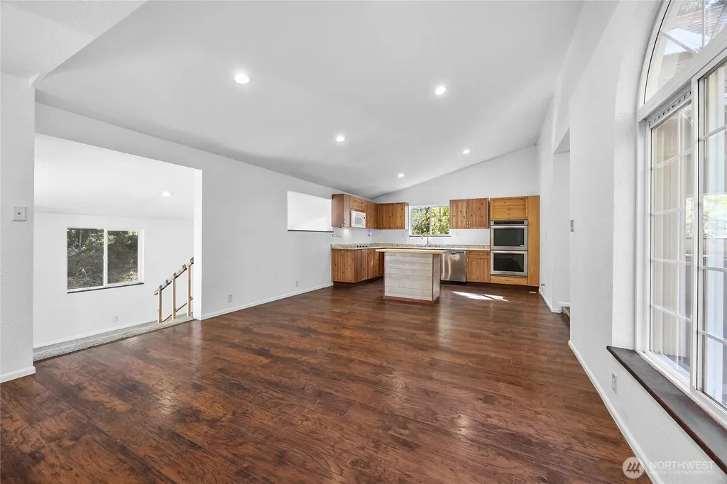 19108 2nd Street NW Lakebay WA 98349