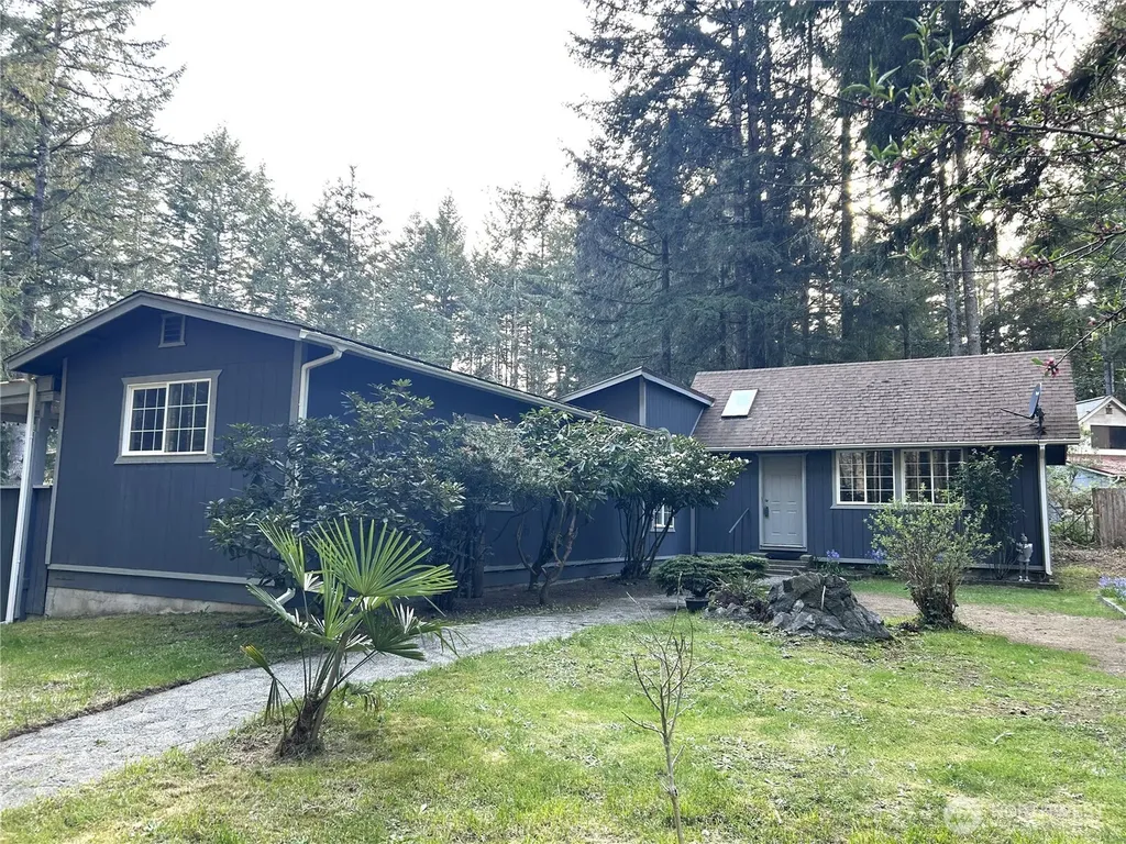 19108 2nd Street NW Lakebay WA 98349
