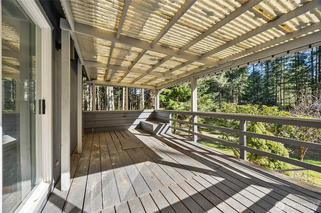19108 2nd Street NW Lakebay WA 98349