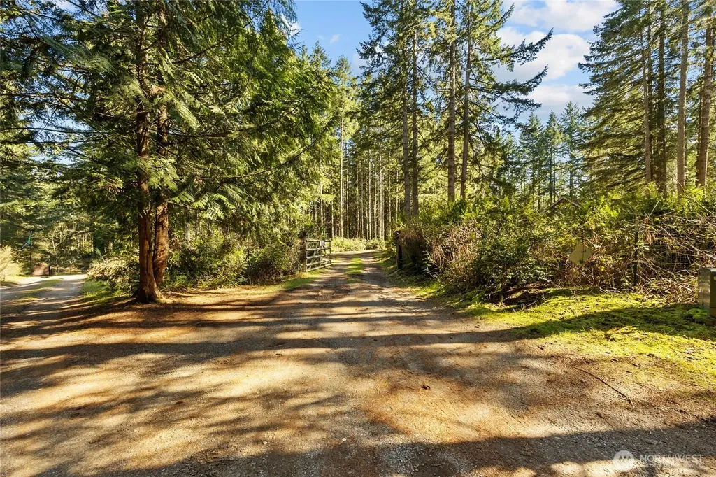 19108 2nd Street NW Lakebay WA 98349