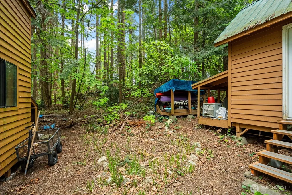 89 Eliza Island Bellingham WA 98226