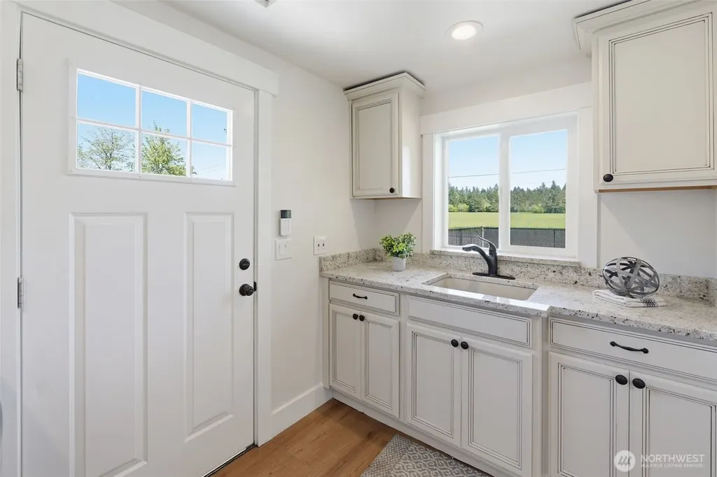 6941 NE Libby Road Olympia WA 98506