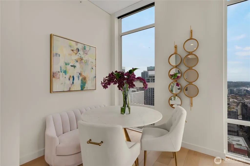 121 Stewart Street Seattle WA 98121