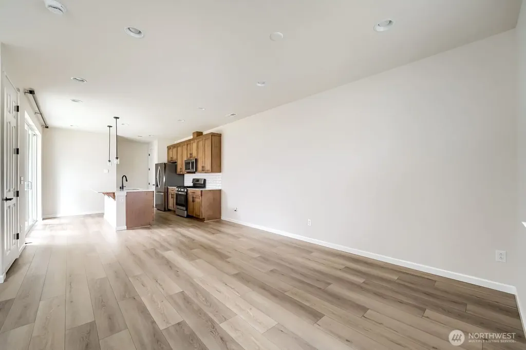 15328 208th Avenue E Bonney Lake WA 98391