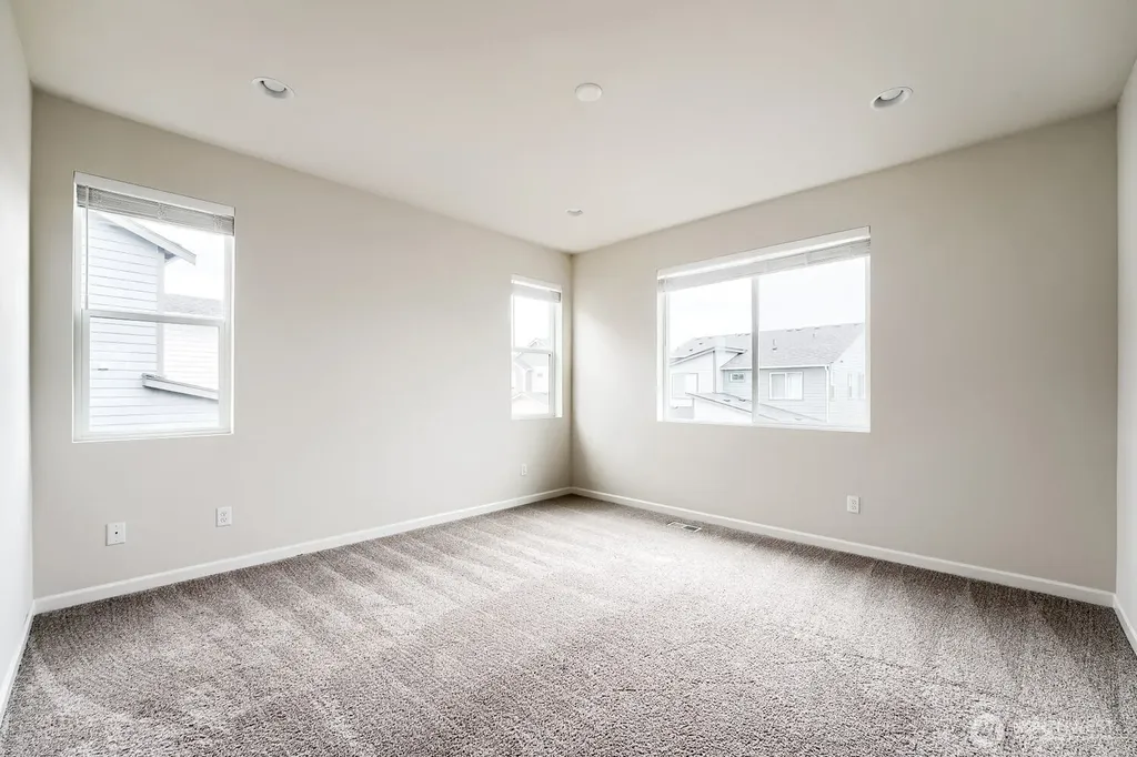 15328 208th Avenue E Bonney Lake WA 98391