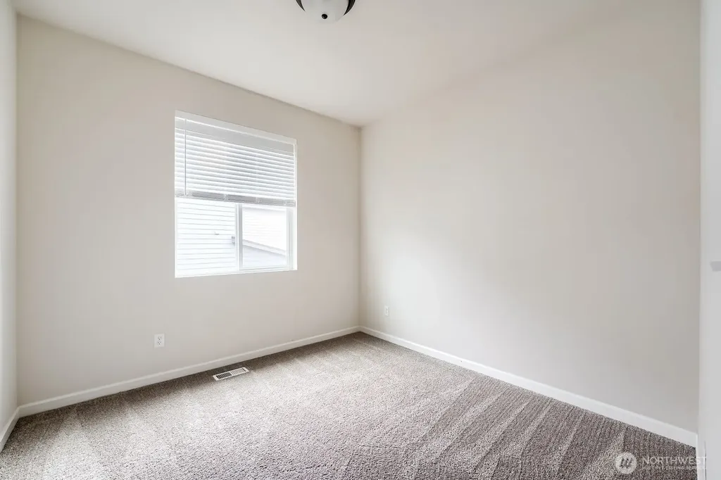 15328 208th Avenue E Bonney Lake WA 98391