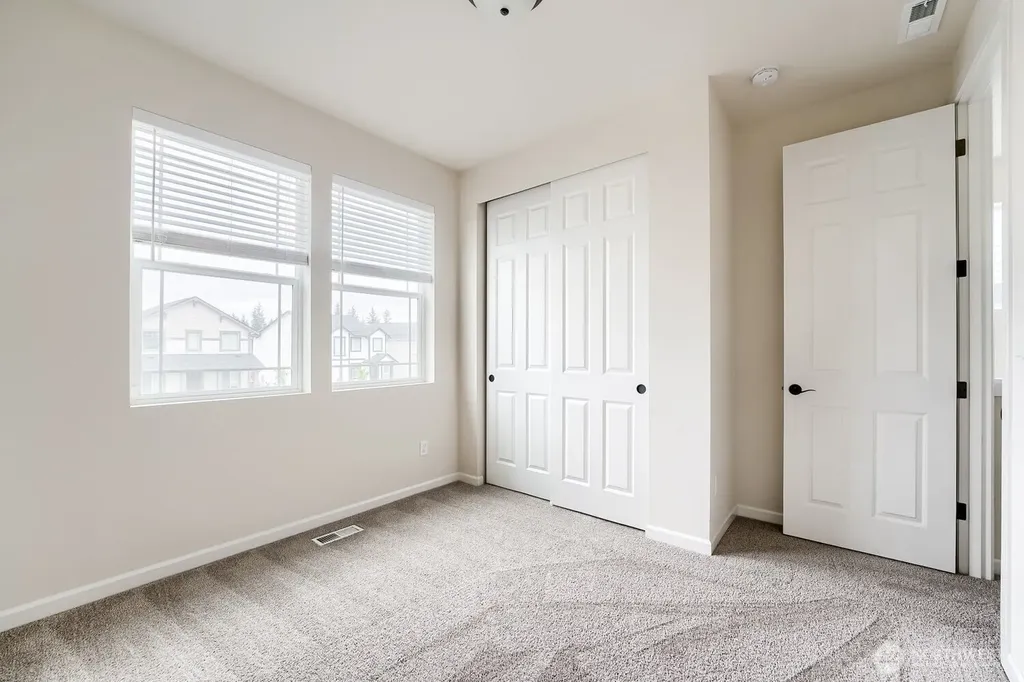 15328 208th Avenue E Bonney Lake WA 98391