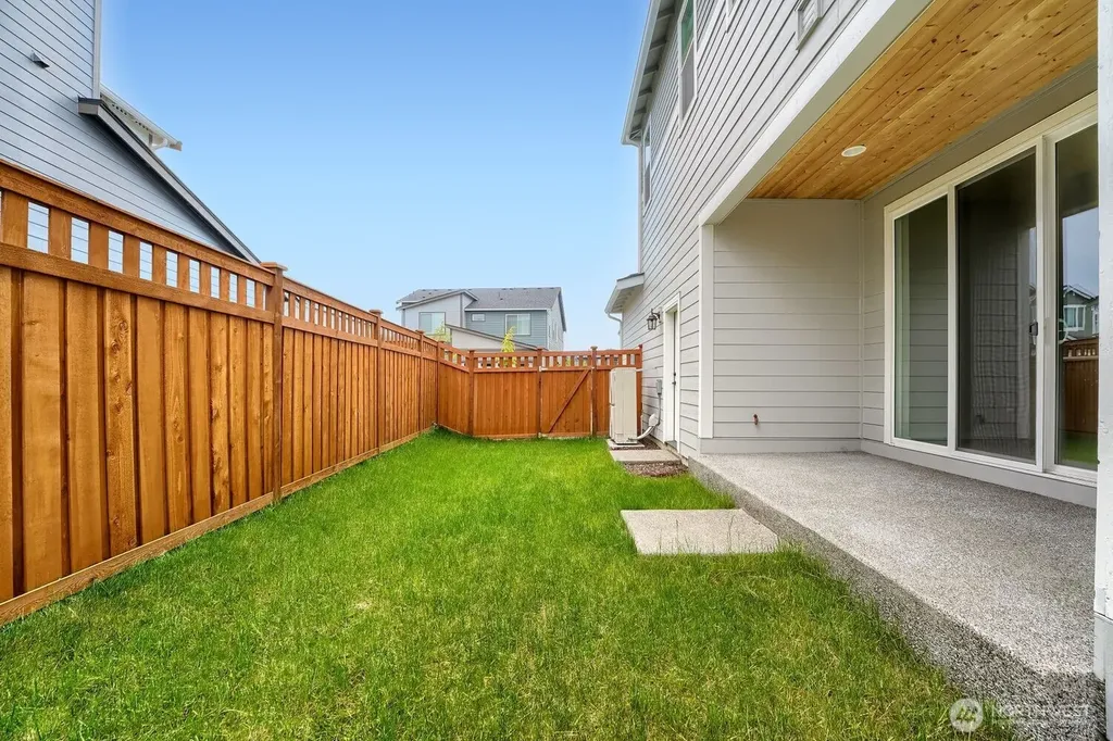 15328 208th Avenue E Bonney Lake WA 98391