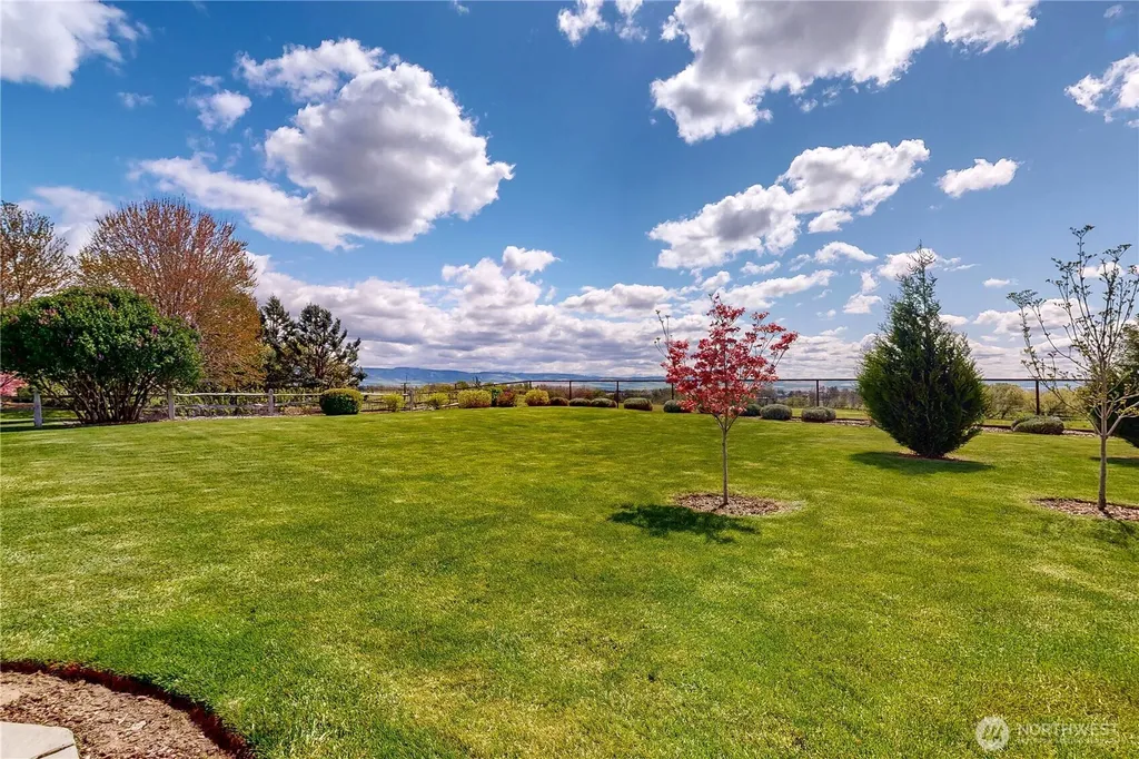 1965 Gray Lynn Drive Walla Walla WA 99362