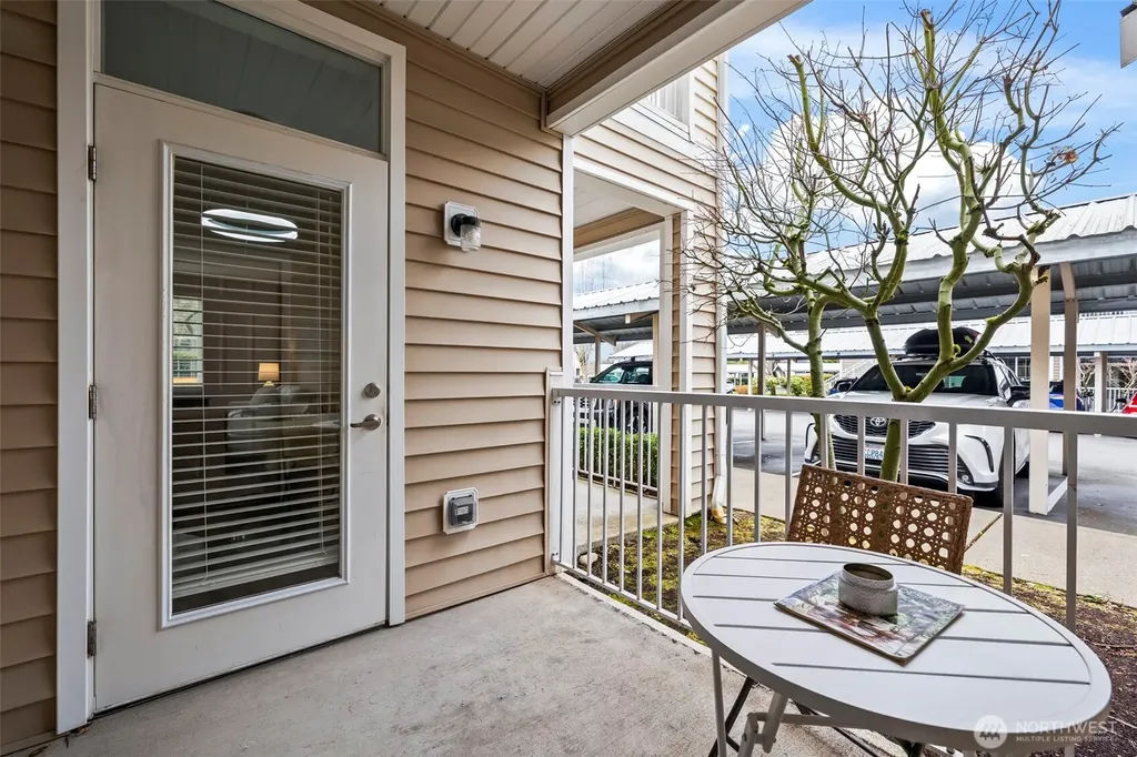 10016 186th Place E Puyallup WA 98375