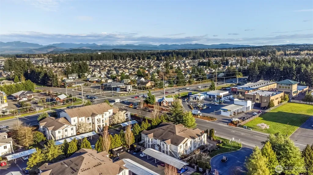 10016 186th Place E Puyallup WA 98375