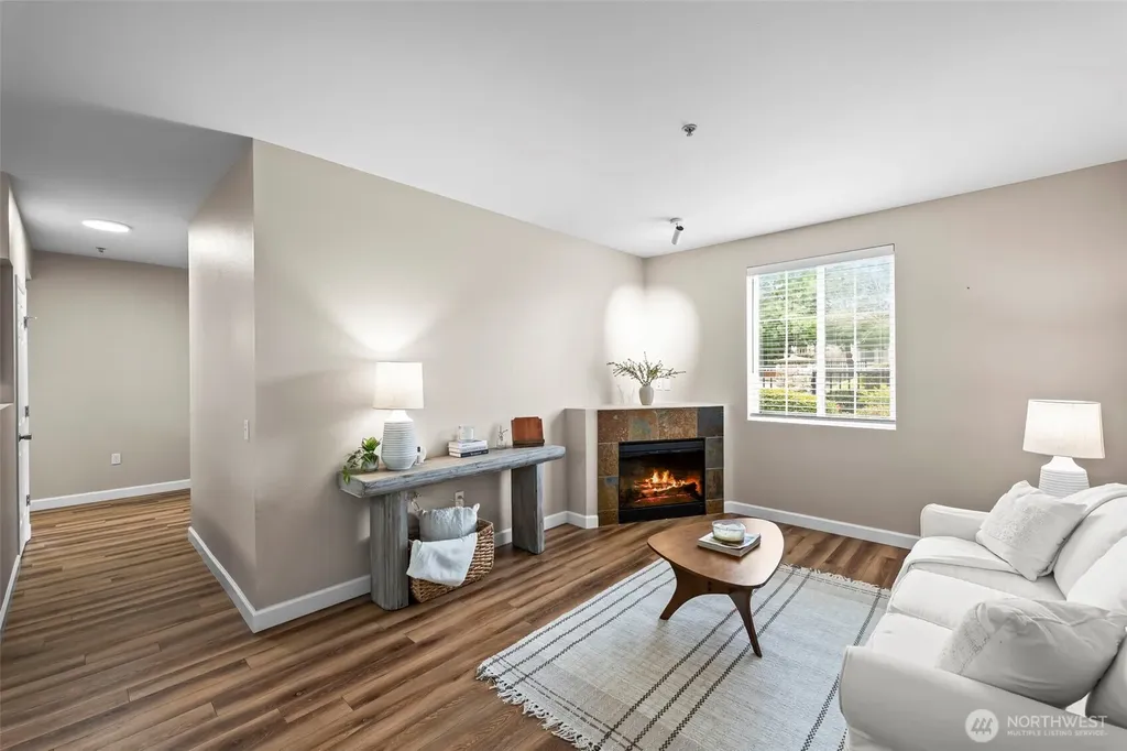 10016 186th Place E Puyallup WA 98375