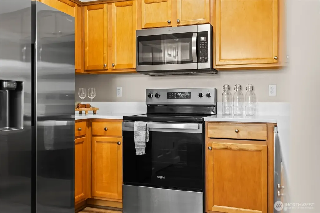 10016 186th Place E Puyallup WA 98375