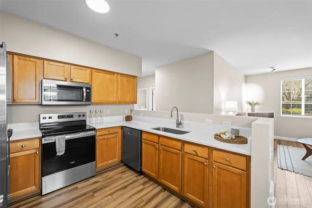 10016 186th Place E Puyallup WA 98375